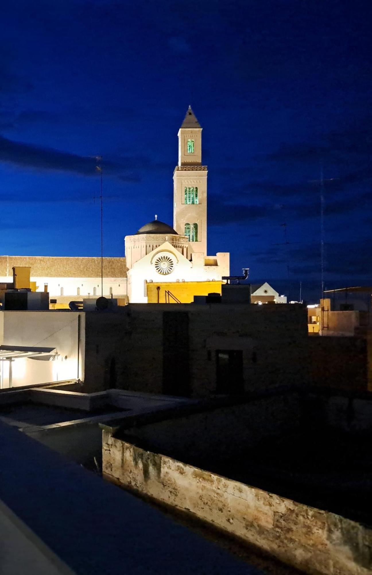Palazzo Boccapianola Apartment Bari Ngoại thất bức ảnh